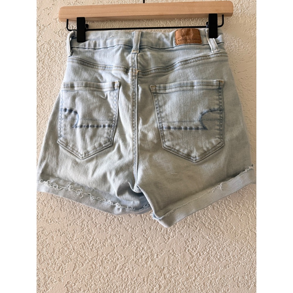 American Eagle Next Level Stretch Light Wash High Waisted Denim Shorts Size 2 - Picture 3 of 11